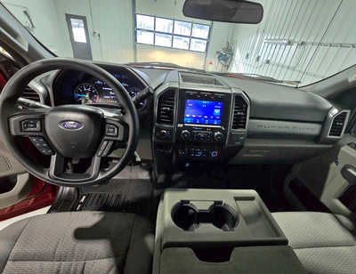 2020 Ford F350 Reg Cab, $39995. Photo 9