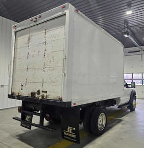 2015 Ford F450-8000, $19995. Photo 4