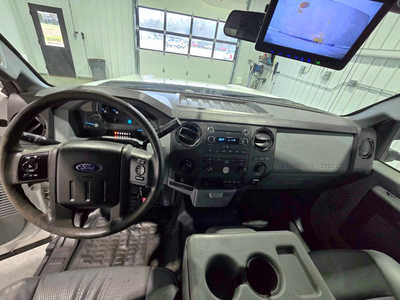 2015 Ford F450-8000, $19995. Photo 8