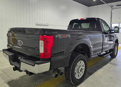 2019 Ford F350 Reg Cab, $40595. Photo 5