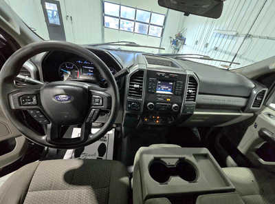 2019 Ford F350 Reg Cab, $40595. Photo 9
