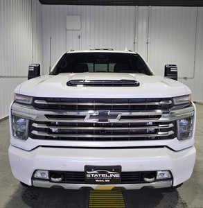 2020 Chevrolet 3500 Crew Cab, $48295. Photo 3
