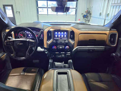 2020 Chevrolet 3500 Crew Cab, $48295. Photo 10