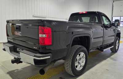 2018 GMC 3500 Reg Cab, $34995. Photo 5