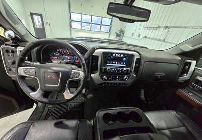 2018 GMC 3500 Reg Cab, $34995. Photo 9