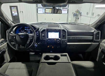2018 Ford F350 Crew Cab, $38495. Photo 10