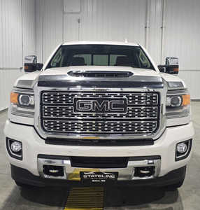 2019 GMC 2500 Crew Cab, $41995. Photo 3