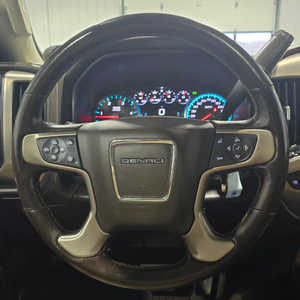 2019 GMC 2500 Crew Cab, $41995. Photo 12