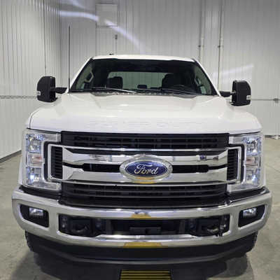 2019 Ford F250 Crew Cab, $33795. Photo 3