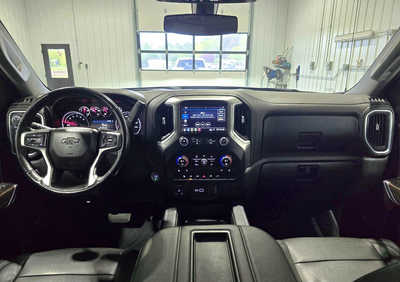 2019 Chevrolet 1500 Crew Cab, $28995. Photo 10