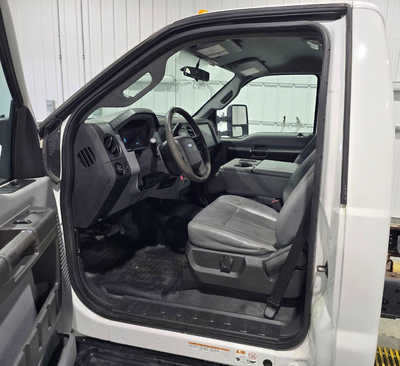 2015 Ford F450-8000, $18995. Photo 7