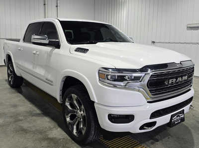 2020 RAM 1500 Crew Cab, $35995. Photo 4