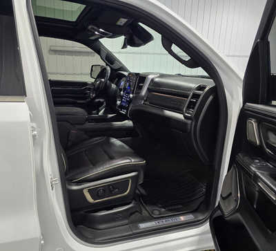 2020 RAM 1500 Crew Cab, $35995. Photo 9