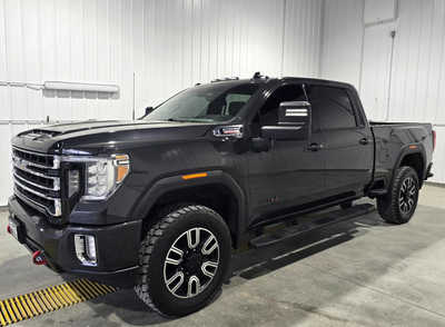 2020 GMC 2500 Crew Cab, $38895. Photo 2