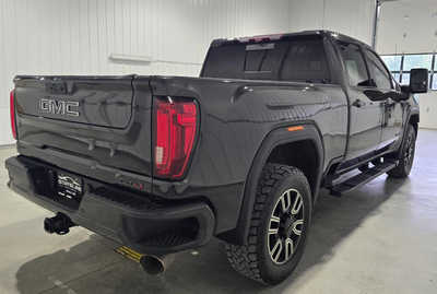 2020 GMC 2500 Crew Cab, $38895. Photo 5