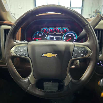 2016 Chevrolet 2500 Crew Cab, $37495. Photo 12