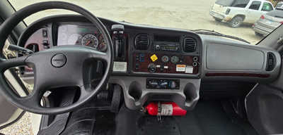 2017 Freightliner , $30995. Photo 9