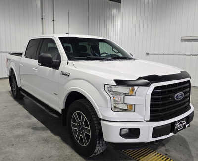 2016 Ford F150 Crew Cab, $21295. Photo 4