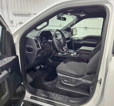 2016 Ford F150 Crew Cab, $21295. Photo 7