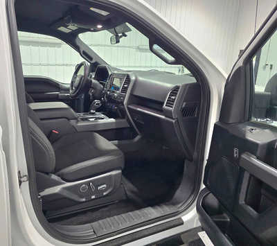 2016 Ford F150 Crew Cab, $21295. Photo 9