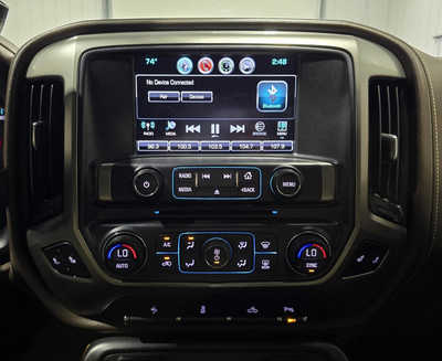 2017 Chevrolet 1500 Crew Cab, $22995. Photo 11