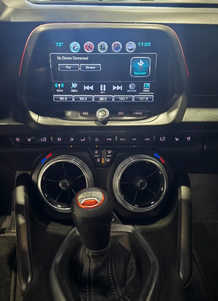 2017 Chevrolet Camaro, $28495. Photo 12