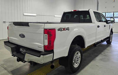 2017 Ford F350 Crew Cab, $31595. Photo 5