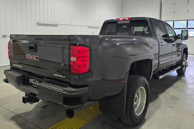 2017 GMC 3500 Crew Cab, $38895. Photo 5