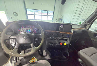 2019 International Truck, $29495. Photo 9
