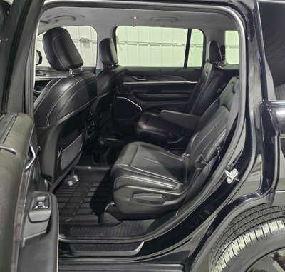 2022 Jeep Grand Cherokee L, $30995. Photo 8