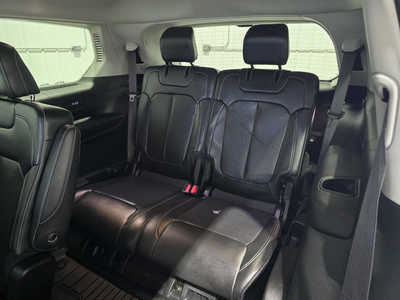 2022 Jeep Grand Cherokee L, $30995. Photo 9