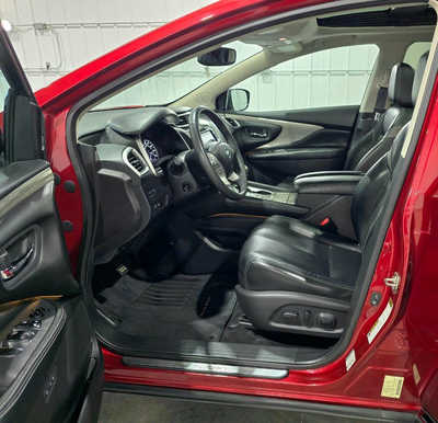 2015 Nissan Murano, $14295. Photo 7
