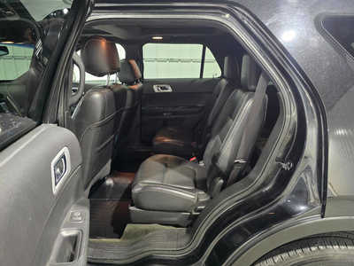 2013 Ford Explorer, $5995. Photo 8
