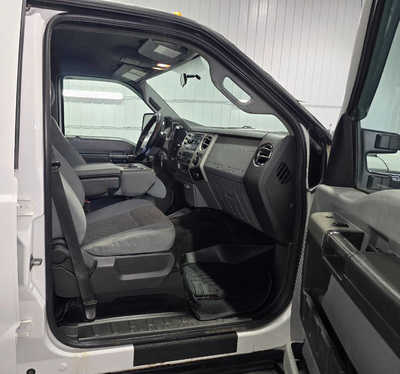 2013 Ford F250 Crew Cab, $15895. Photo 8
