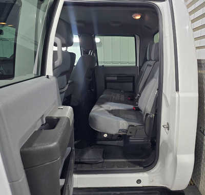 2013 Ford F250 Crew Cab, $15895. Photo 9
