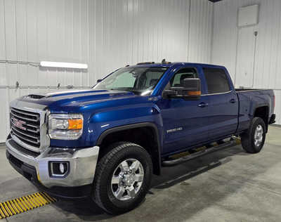 2017 GMC 2500 Crew Cab, $35995. Photo 2