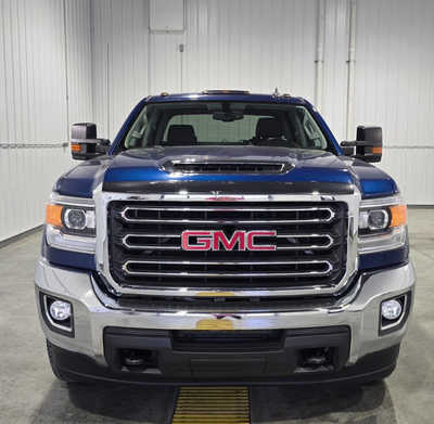 2017 GMC 2500 Crew Cab, $35995. Photo 3