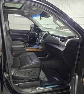 2019 Chevrolet Suburban, $31495. Photo 8