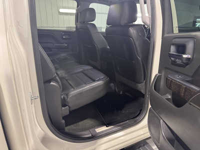 2014 GMC 1500 Crew Cab, $17495. Photo 3