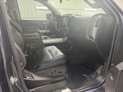 2018 Chevrolet 1500 Crew Cab, $29995. Photo 5