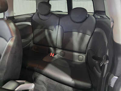 2010 MINI Clubman, $6995. Photo 9