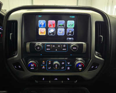 2017 GMC 1500 Crew Cab, $23895. Photo 11