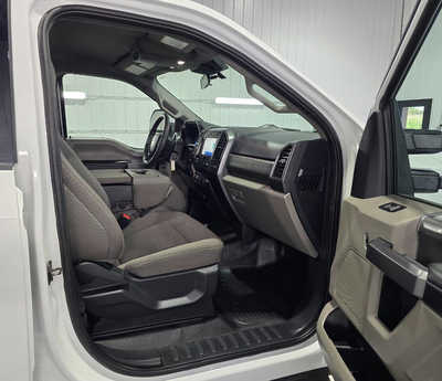 2022 Ford F250 Crew Cab, $35995. Photo 8