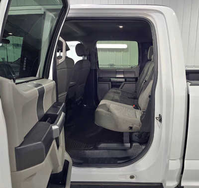 2022 Ford F250 Crew Cab, $35995. Photo 9