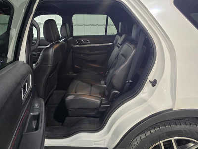 2018 Explorer Explorer, $17995. Photo 9