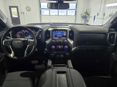 2020 Chevrolet 1500 Crew Cab, $25895. Photo 10