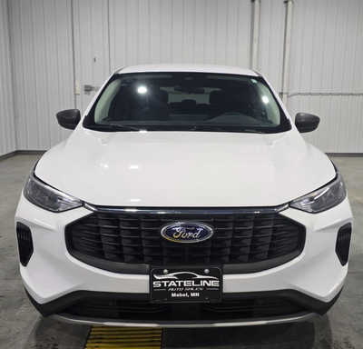 2023 Ford Escape, $25995. Photo 3