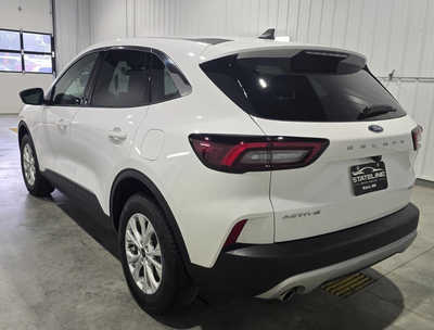 2023 Ford Escape, $25995. Photo 6