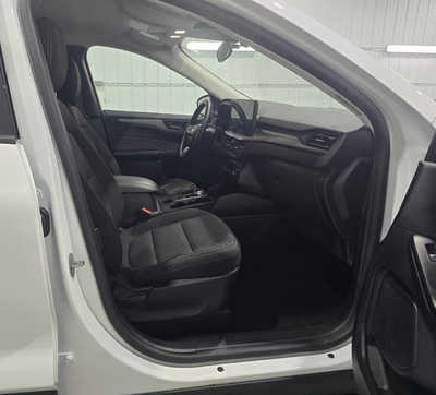 2023 Ford Escape, $25995. Photo 8