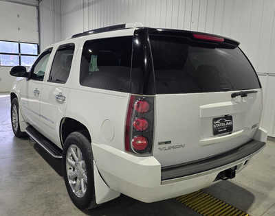 2011 GMC Yukon, $7995. Photo 6